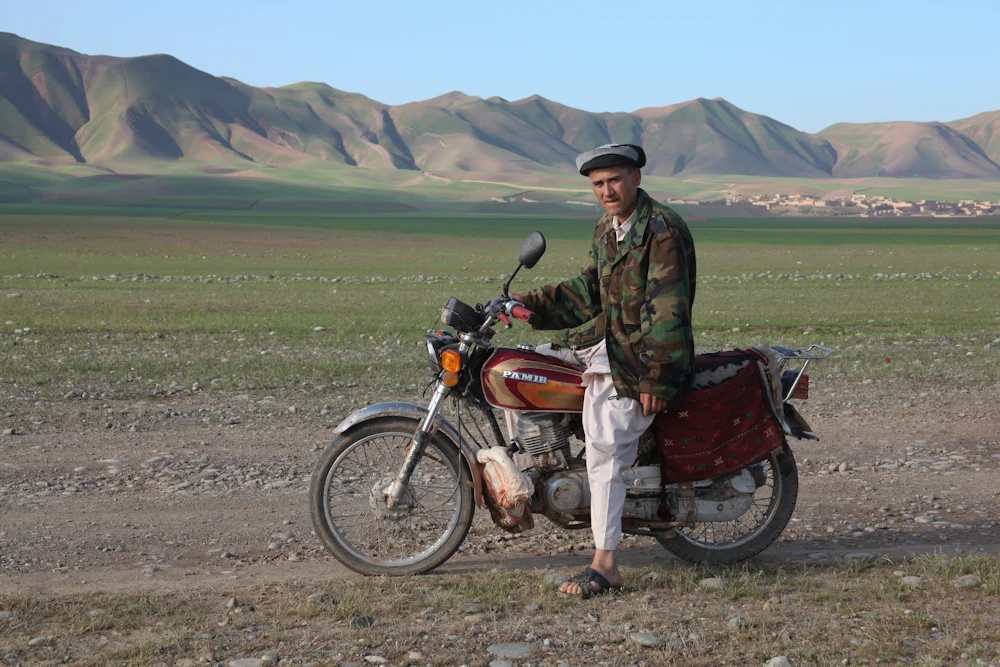 Takhar1.jpg