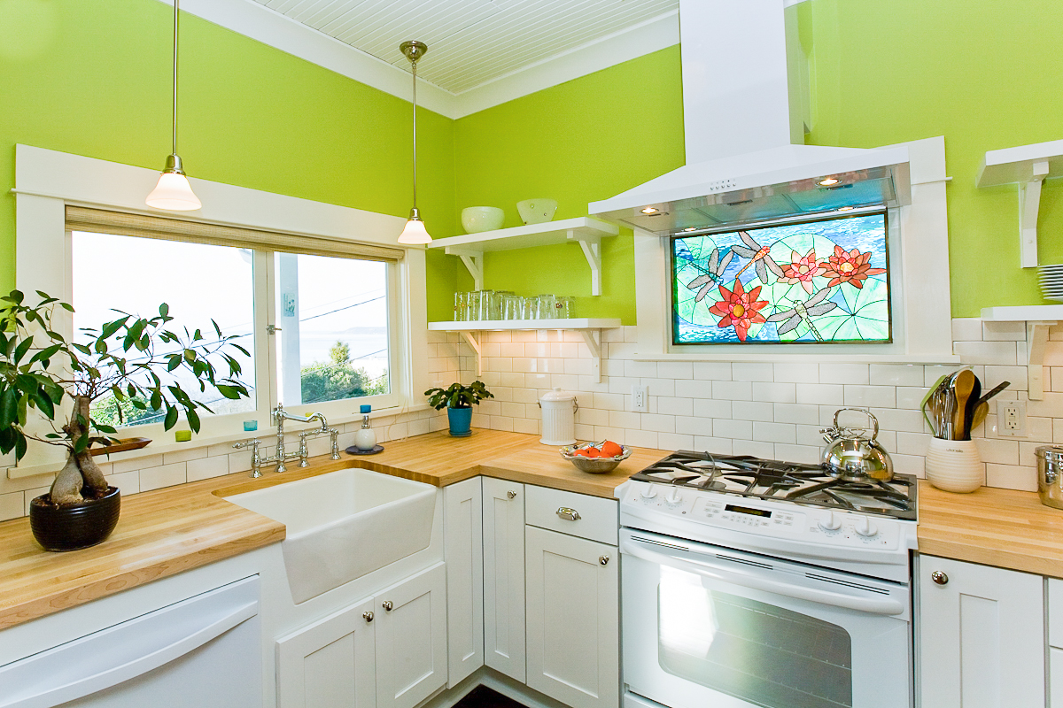 kitchen_1.jpg