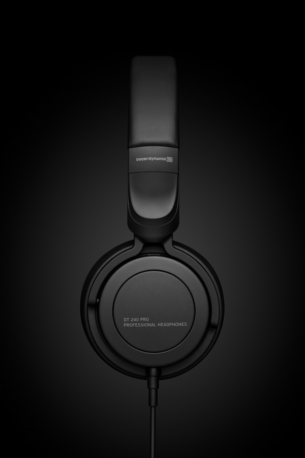 BEYERDYNAMIC DT 240 PRO