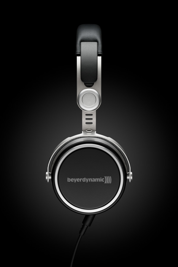 BEYERDYNAMIC Aventho black