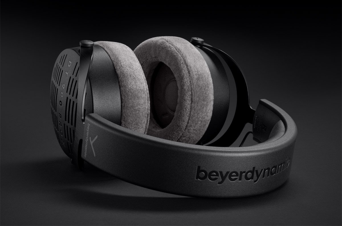 BEYERDYNAMIC DT 900 PRO X