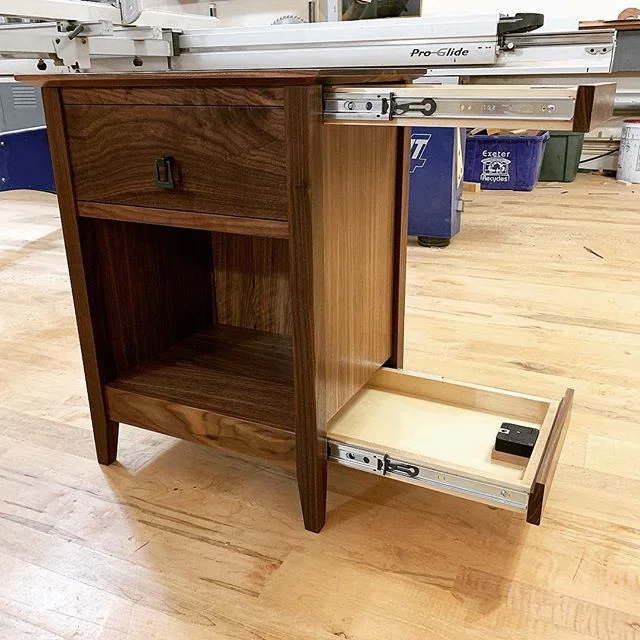 One of our beautiful (and stealthy) Secret Agent Nightstands. What will you hide in plain sight? Get in touch with us today 😄 #hidden #hiddencompartment #hiddeninplainsight #furniture #furnituredesign #heirloomfurniture #bespokefurniture #handmadefu