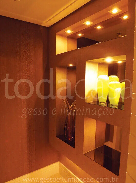 NICHO-DE-DRYWALL-COM-ACABAMENTO-DE-PAPEL-DE-PAREDE-ESPELHO-AO-FUNDO-2.jpg