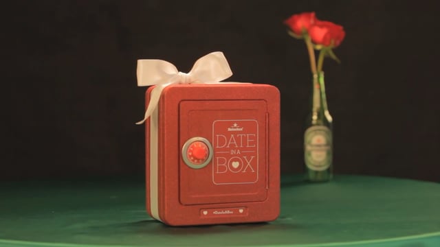 Heineken "#DateInABox"