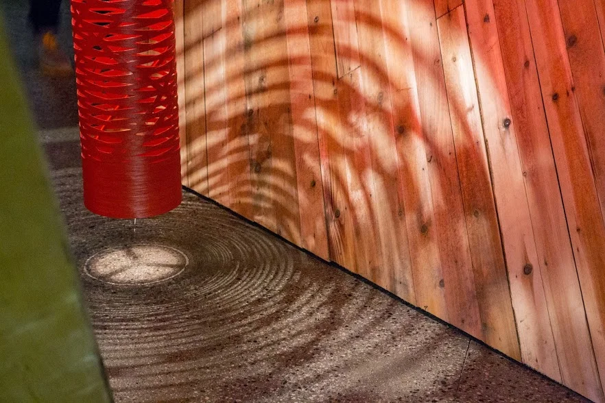 lamp-michaelyoung-part_shadows.jpg