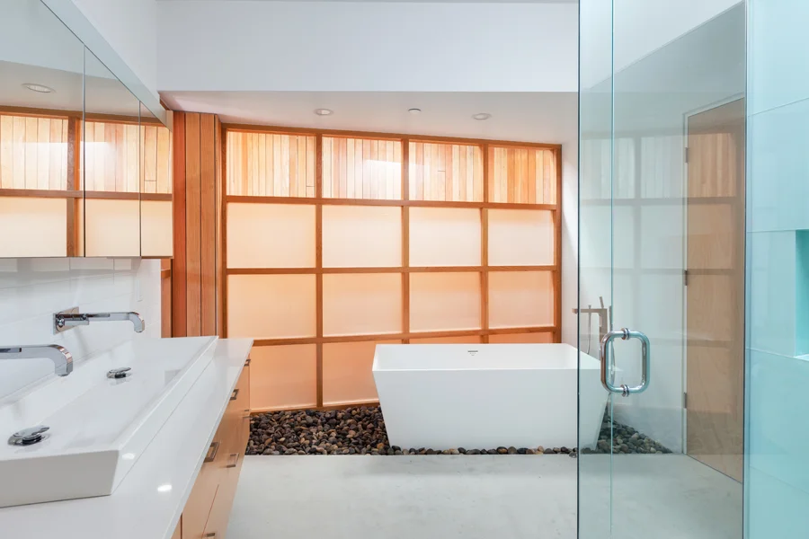 Poon-Li House