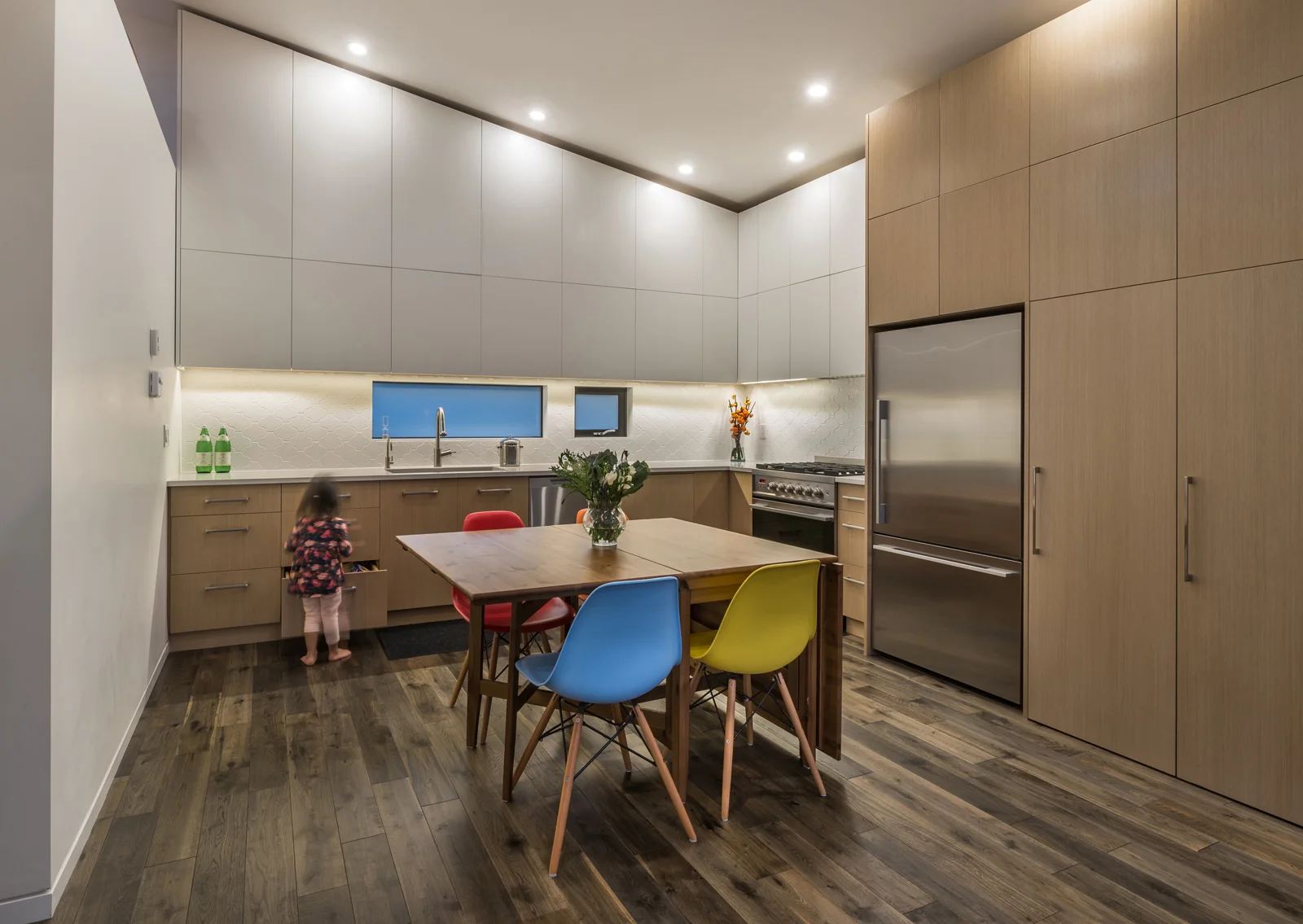 4665 Commercial St_20.jpg