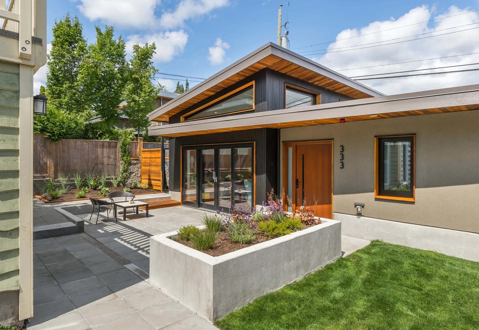 Lanefab_327 East 18th Ave_03.jpg