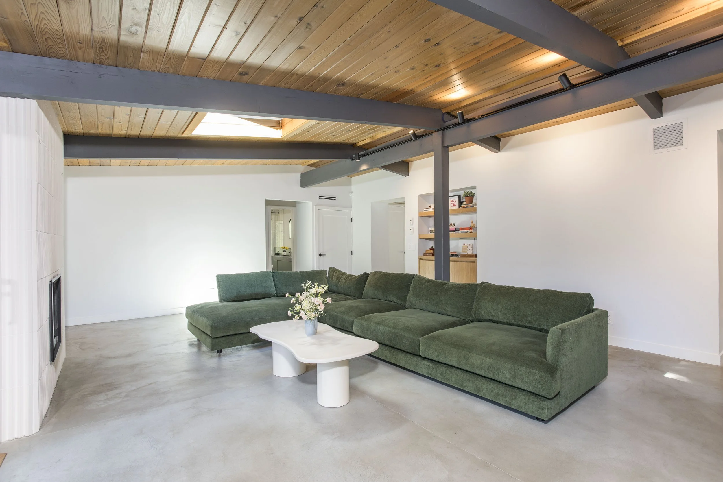 2601 Dogwood Dr OCEAN PARK-HIGH-27.JPG