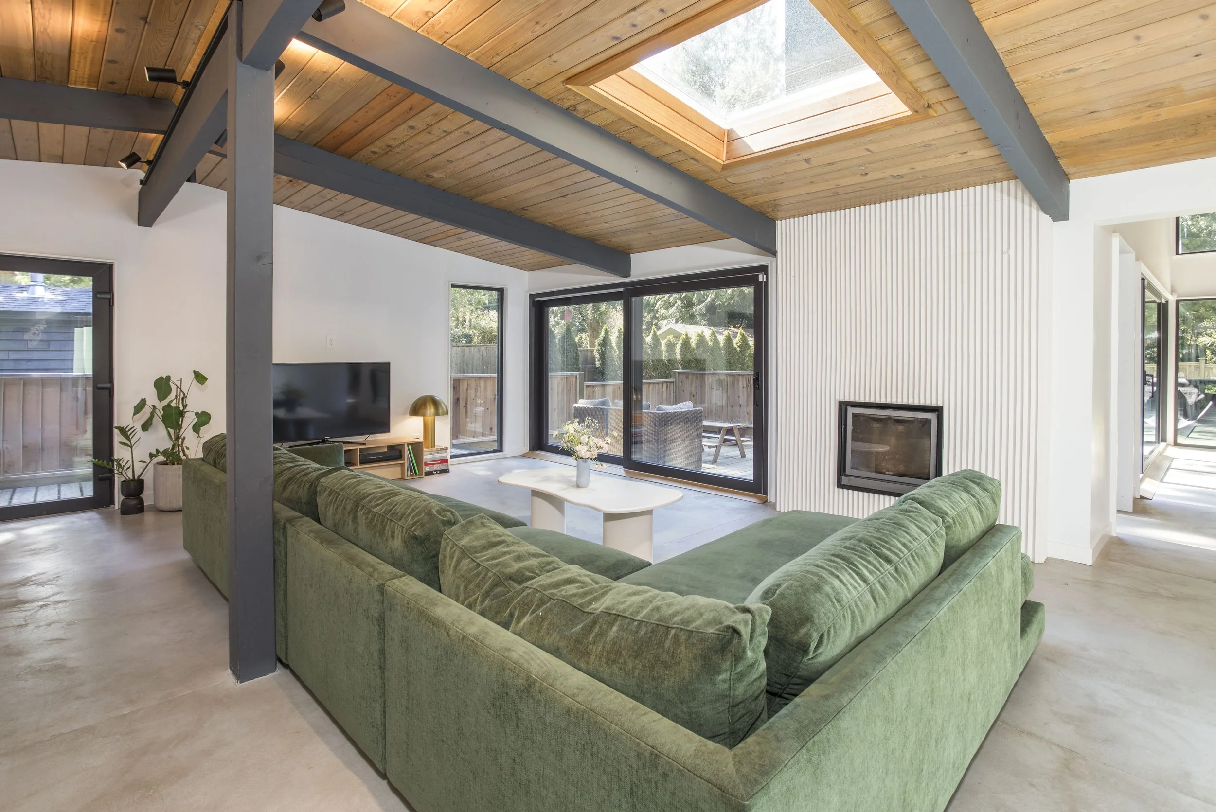 2601 Dogwood Dr OCEAN PARK-HIGH-24.JPG