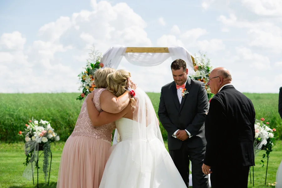 bbcollective_yeg_2016_ashleyandcraig_wedding_photography035.jpg