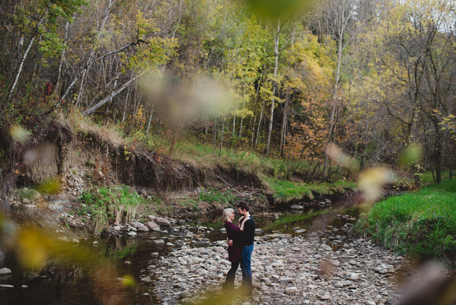 bbcollective_yeg_2016_robynandmichael_engagement_photography007.jpg