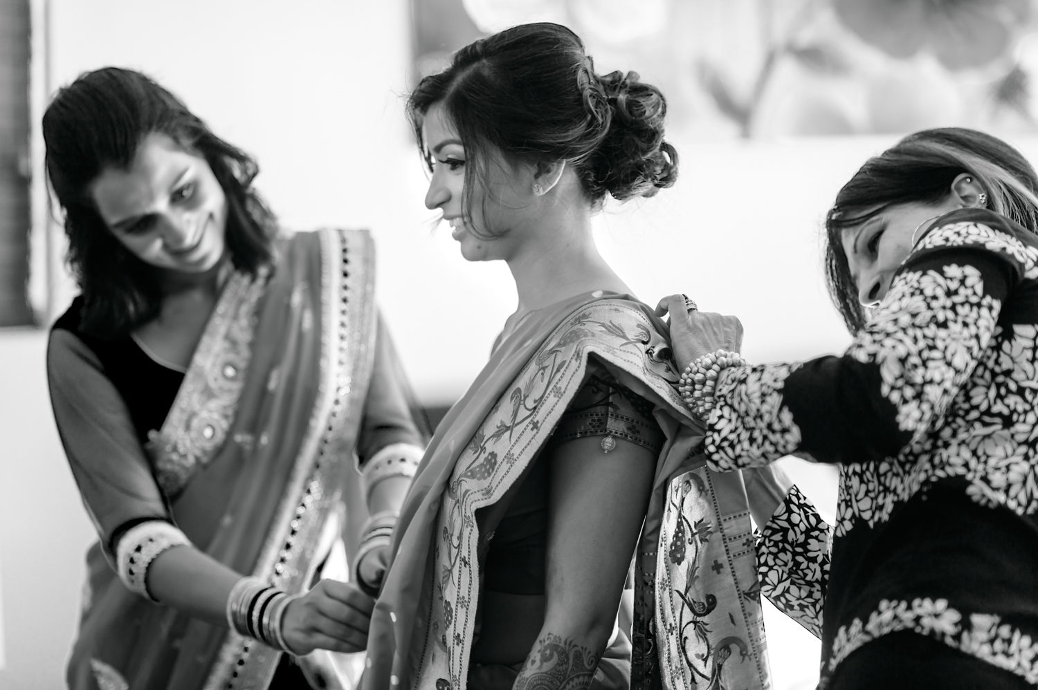 Bride getting ready Mariott San Mateo