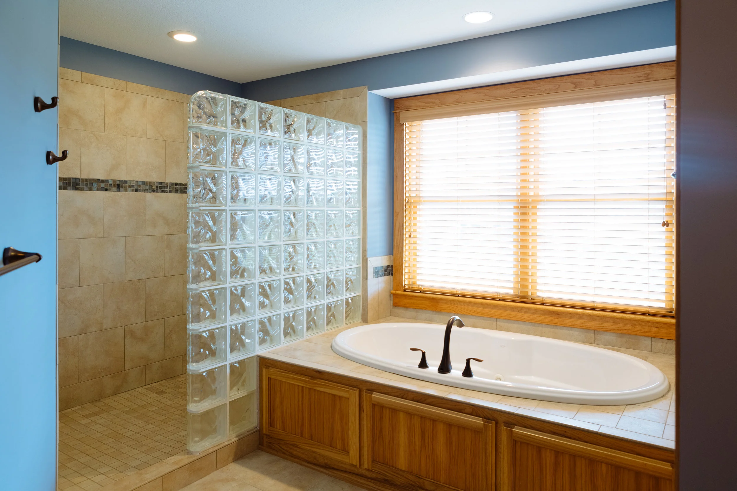 OOC_6632-HDR.jpg