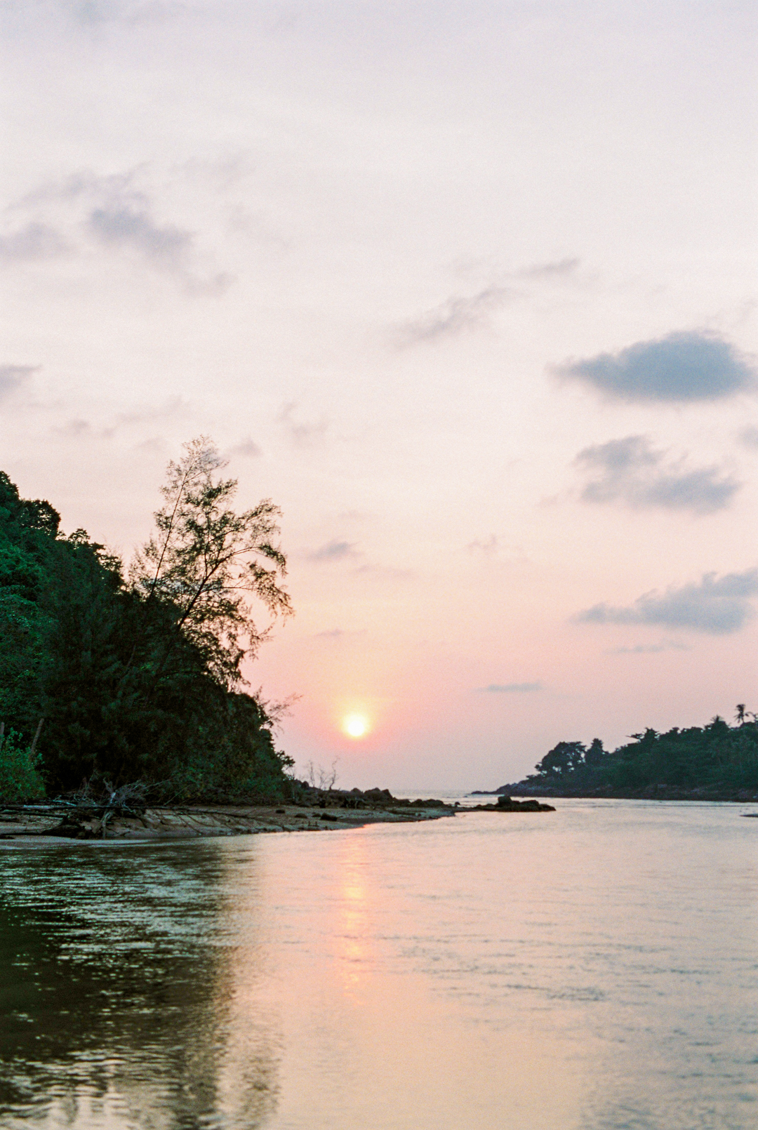 Engagement in Thailand _ Love Is My Favorite Color Photography _ Destination Wedding Photography 077.jpg