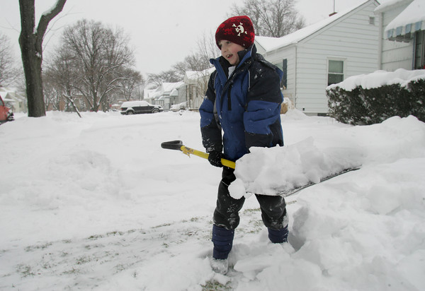 SnowShoveling.jpg