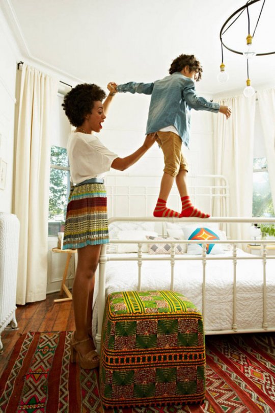 Knowles' Carroll Gardens Apt. Photo Credit: Paul Costello. via Elle Magazine