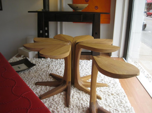 The 'Loves Me, Loves Me' Not Table at Green Light District