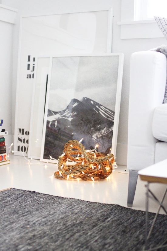 DIY Rope Light Strand via A Merry Mishap