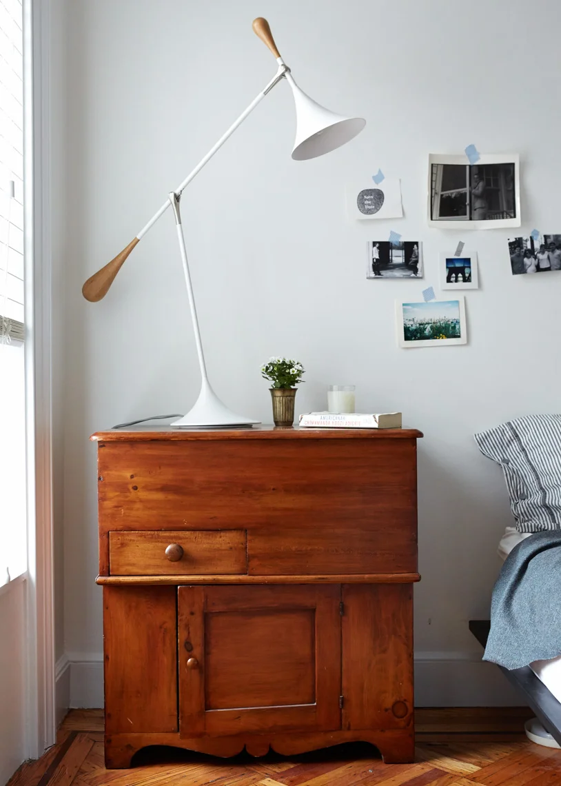 BizJones_204Wyckoff_Bedroom_BedsideTable_web.jpg