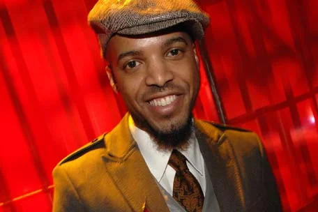 Van Hunt looking absolutely gorgeous.jpg