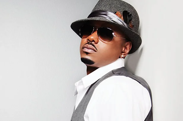 Donell Jones wearing a heathered fedora.jpg