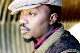 Anthony Hamilton looking hot as fuck in the sunlight omfg.jpg
