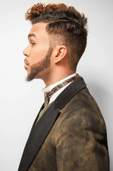 side profile of Jidenna looking hot omfg.jpg