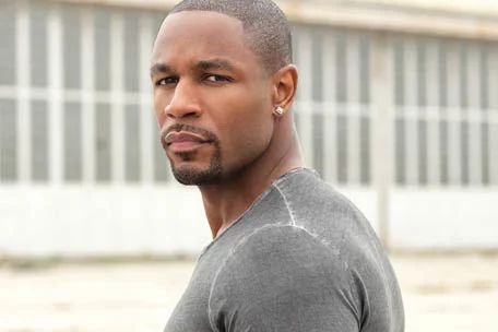 Tank giving some attitude but still looking hot.jpg