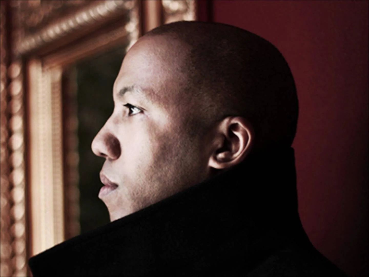 Vikter Duplaix focusing his attention on something and looking hot at the same time.jpg