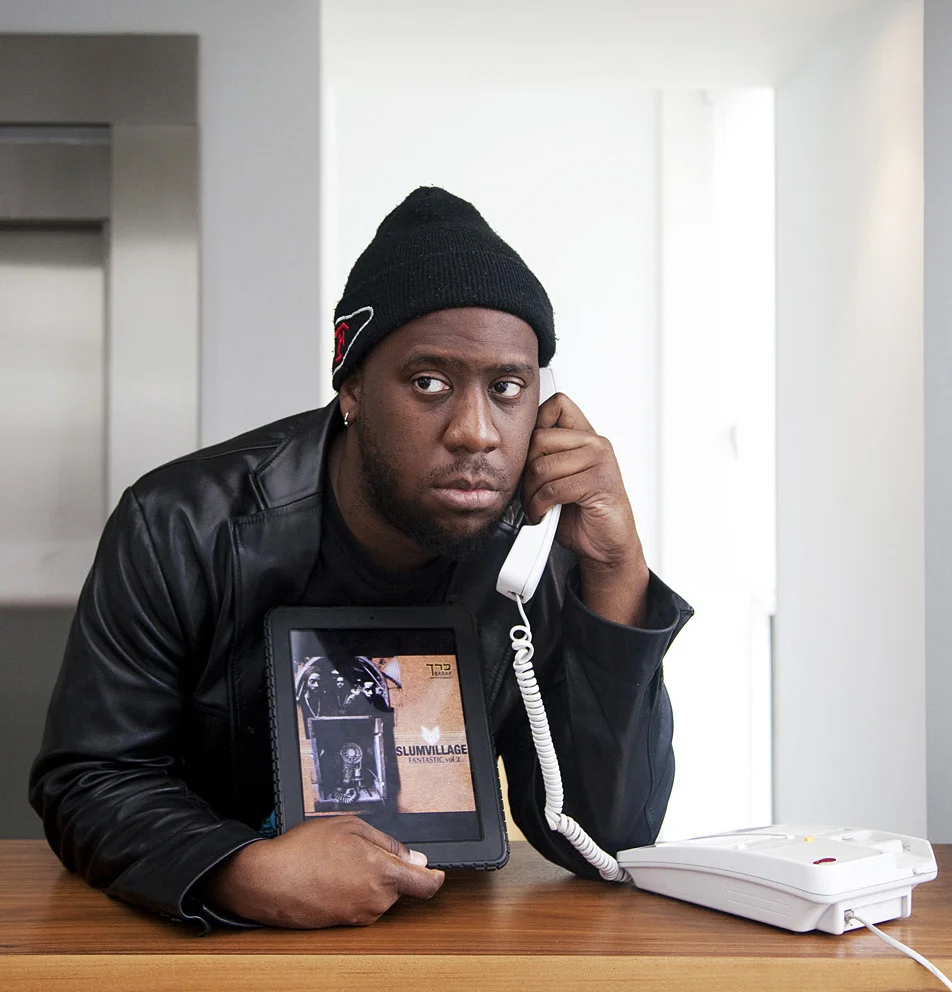 Robert Glasper in Alicia Keys mode aka on the phone.jpg