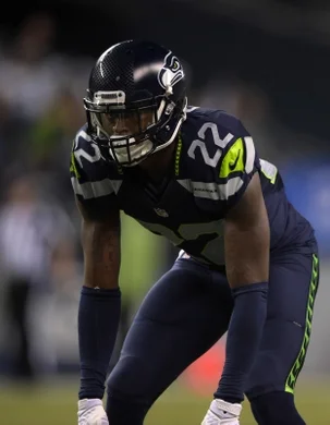 Tye Smith looking hot af on the field.jpg
