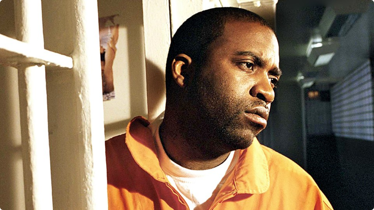 Tony Yayo looking hot in an orange jumpsuit.jpg