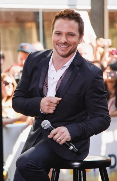 Drew Lachey getting ready to do something hot.jpg