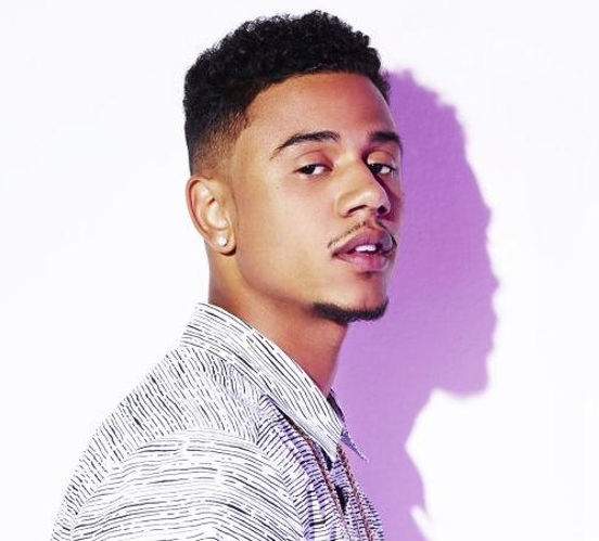 Li'l Fizz looking hot with his purple shadow.jpg