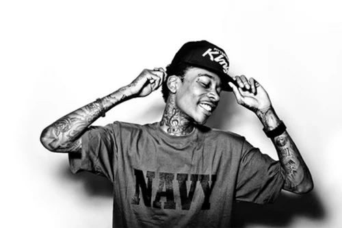 Wiz Khalifa looking really hot in a greyscale picture of him wearing a NAVY shirt.jpg