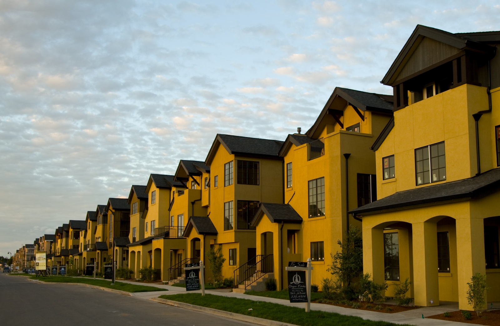 Crescent Village Townhouses