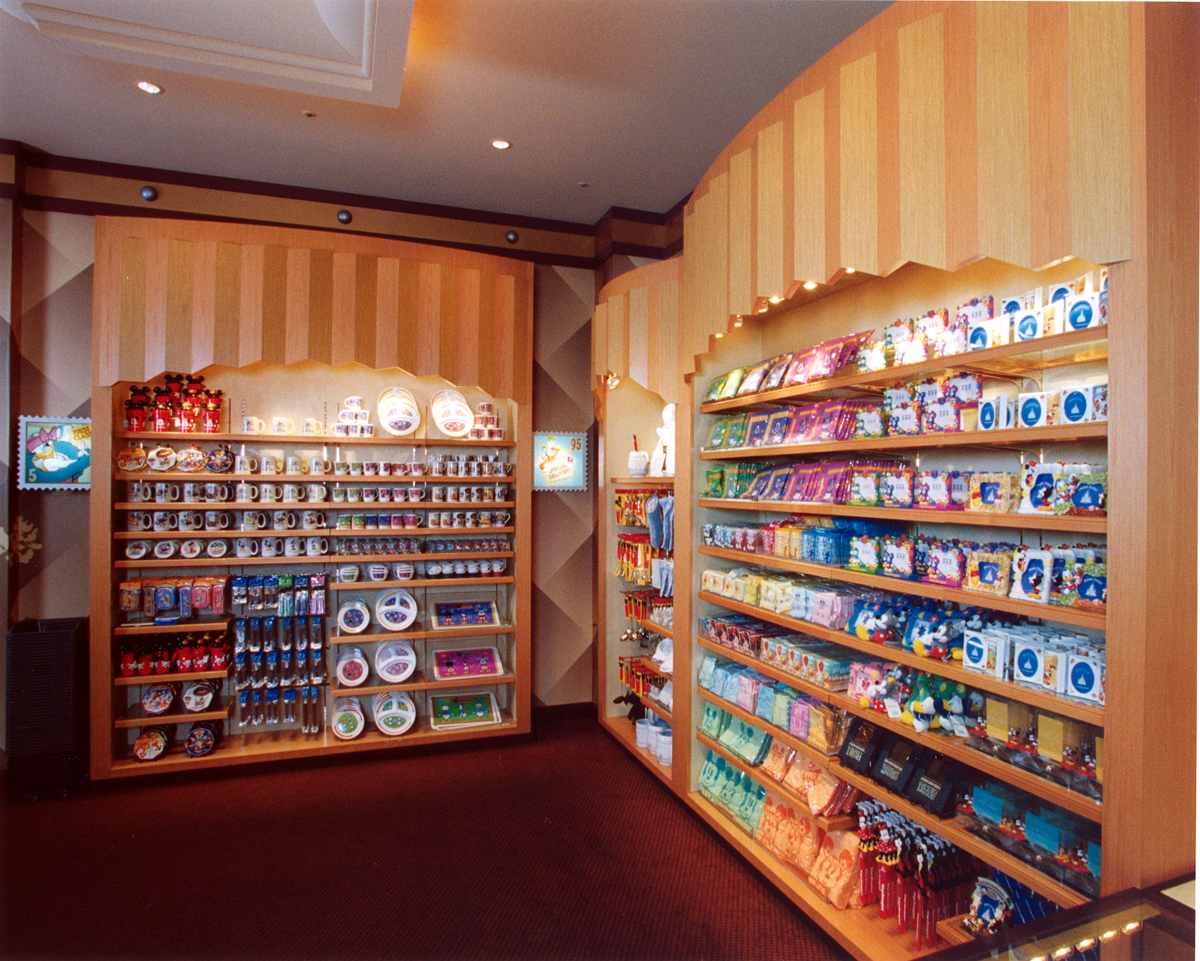 Retail interior 4_sm.jpg