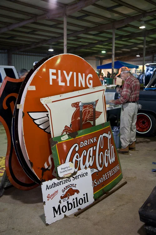 Vendors & Swapmeet — The Lonestar Rod & Kustom Round Up Austin, Texas