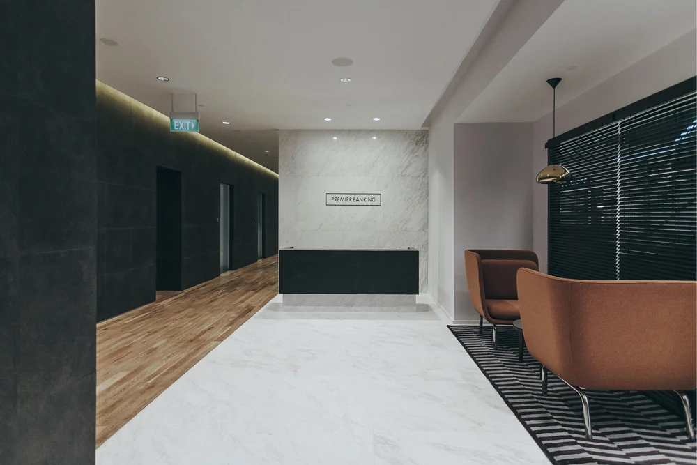W_OCBC-Premier-Bank_Studio-Juju_B2_Reception.jpg