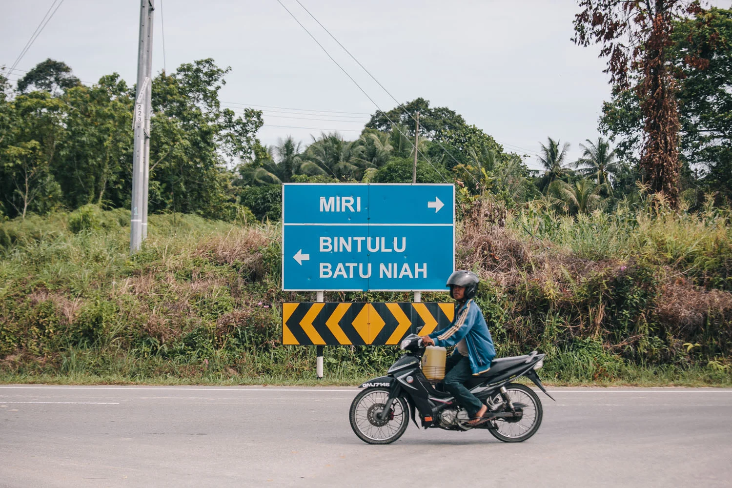 Signage 2.jpg