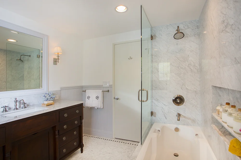 Bath2_2.jpg