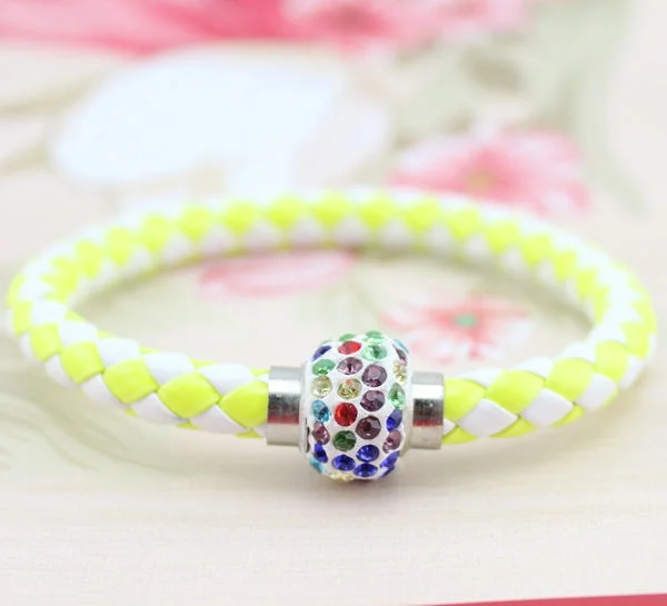 Leather Wrap Wristband Cuff Punk Magnetic Rhinestone Buckle Bracelet Bangle