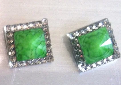 SQUARE STUD EARRINGS MULTICOLOR