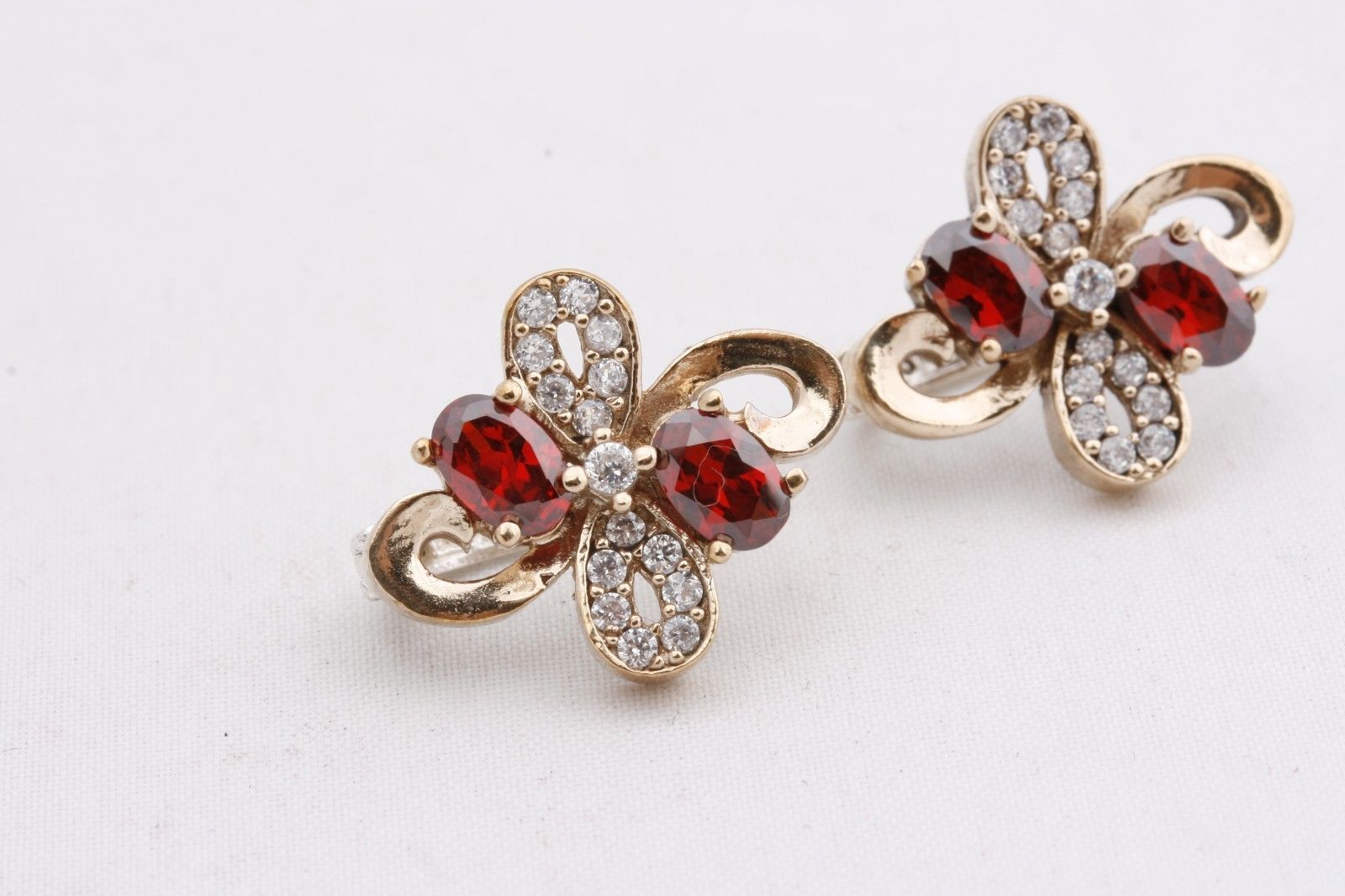 Two Oval Ruby Topaz 925k Sterling Silver Earrings