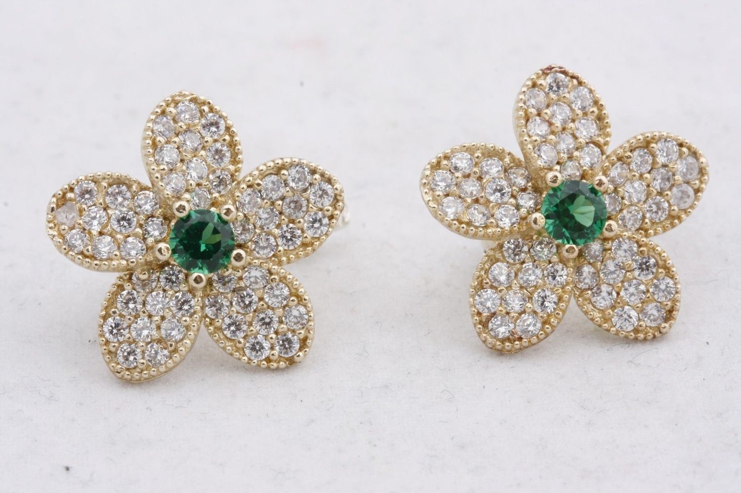 Round Emerald Topaz 925k Sterling Silver Earrings