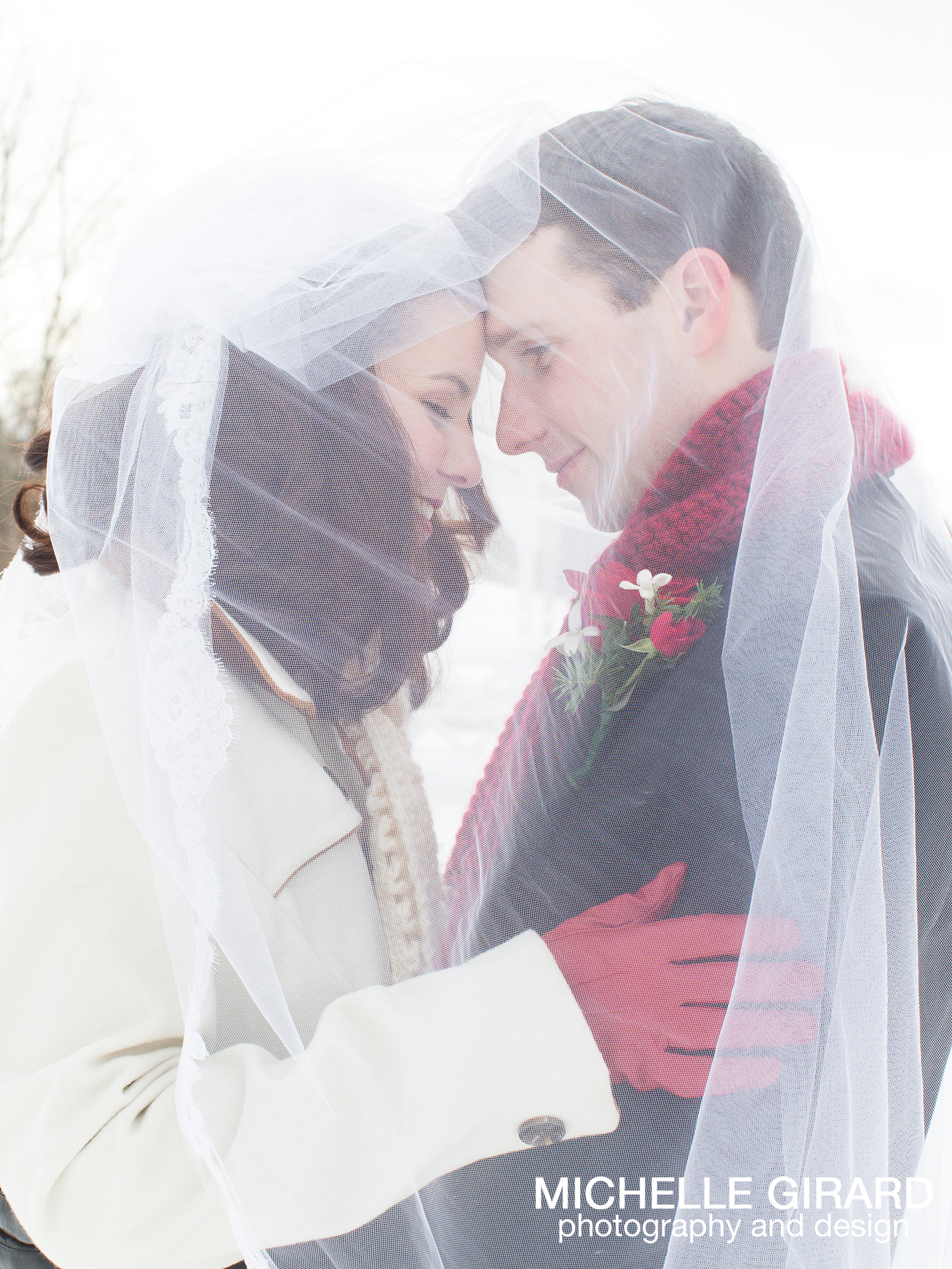 SalemCrossInn_WinterWedding_MichelleGirardPhotography01.jpg