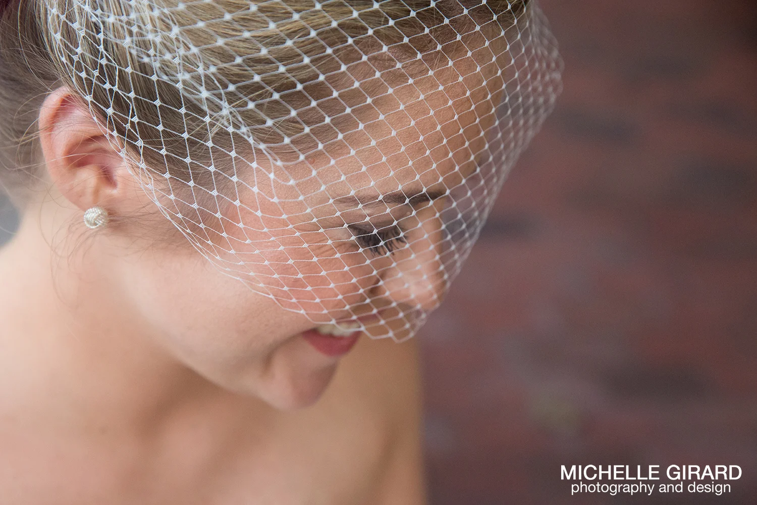 TheLordJefferyInn_AmherstMA_FallWedding_MichelleGirardPhotography29.jpg