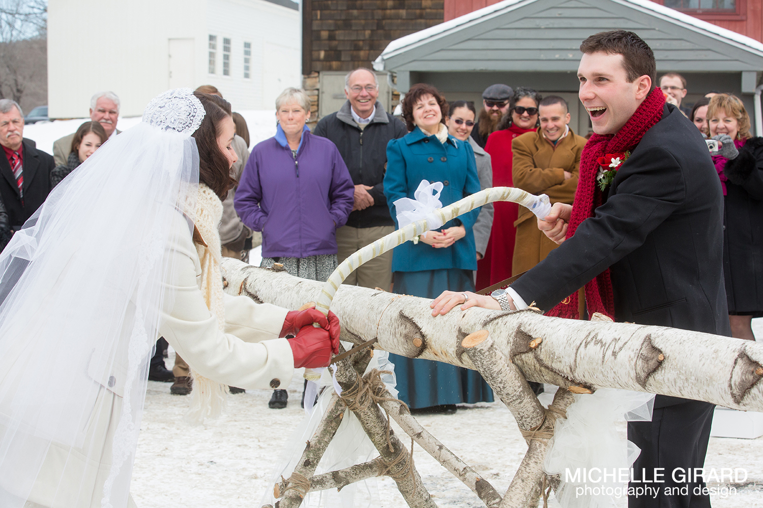 WinterWedding_SalemCrossInn_MichelleGirardPhotography15.jpg