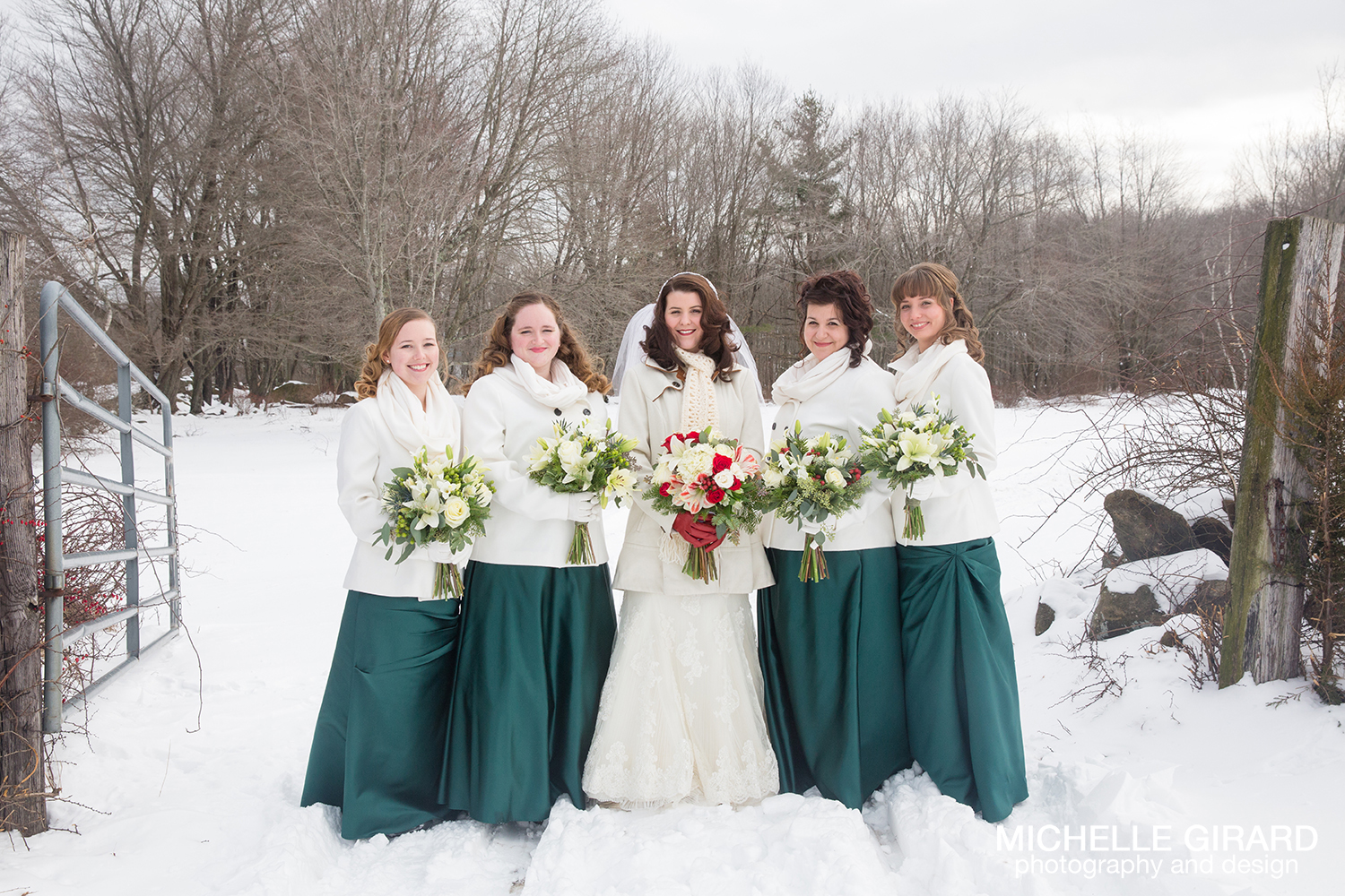 WinterWedding_SalemCrossInn_MichelleGirardPhotography20.jpg